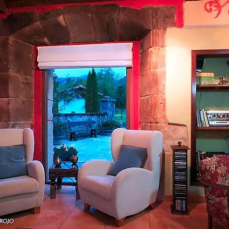 Rural Sucuevas Hotel 2*